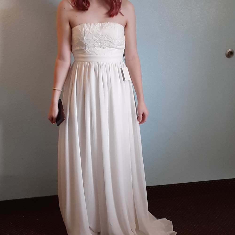 Lulus  Dove White Strapless Dress XS Size